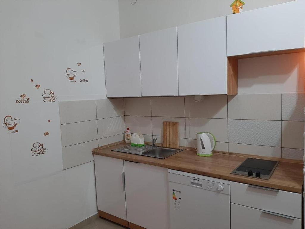 Guest House Renata 2 Appartamento Zara